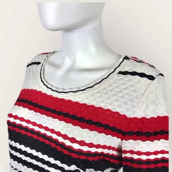 St John Striped Red Cream and Black Lightweight Textured Blouse Top - Picture 2 of 8